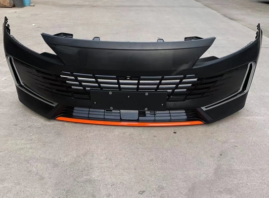 Parachoques delanteros originales Skyworth para SUV de la generación de piezas de automóviles chinas