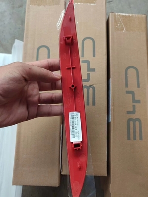 2017- BYD Song MAX Rear Bar Light Retroreflector con ABS