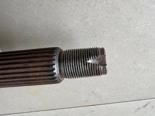 Eje delantero izquierdo derecho Partes originales del chasis para el eje de transmisión de velocidad constante de Geely