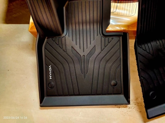 2021- Estilo de diseño Camo Forest VOYAH Alfombras de piso para automóviles TPE Material de embalaje Venta minorista