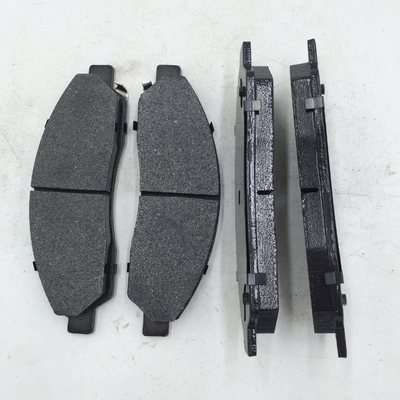 Placas de freno cerámicas delanteras y traseras para el montaje de automóviles de la Gran Muralla con OE NO personalizado