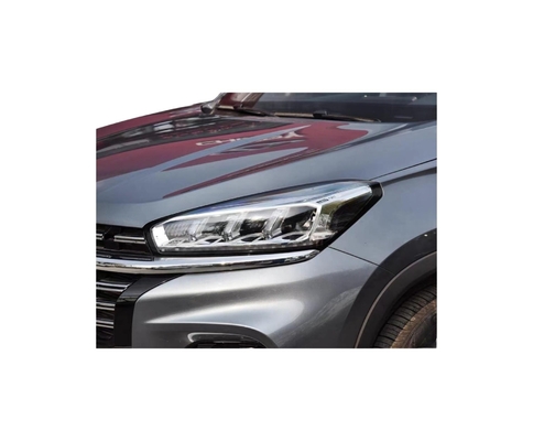 Experimente la mejor iluminación con Chery Automobile TIGGO 8 LED y faros halógenos