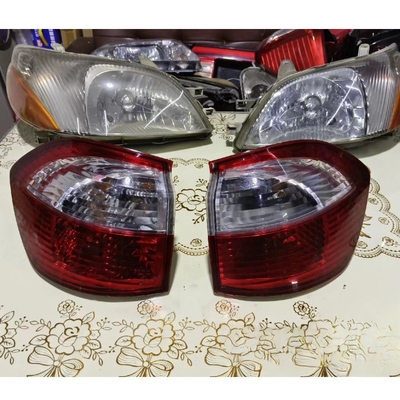 Lámparas traseras LED de plástico para BYD S6 Soluciones de iluminación exterior e interior de color rojo blanco