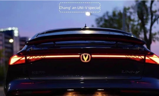 Actualice el exterior de su coche de Chang'an con una lámpara luminosa de la Universidad de Chang'an
