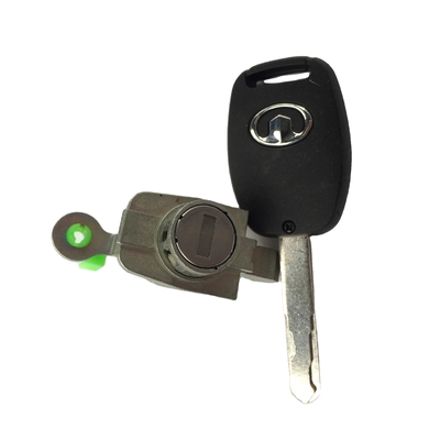TENGYI C50 Saloon Car puerta delantera de cerradura cilindro con y OE NO. personalizado