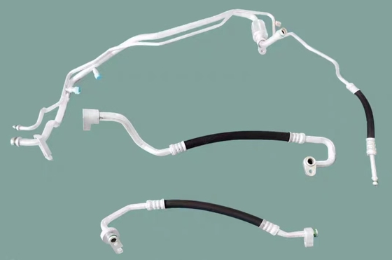 Chang'an CS15 CS35PLUS CS55 CS75 Compresor de tubos de doble tubo Accesorios de tubos de tamaño estándar 2016-
