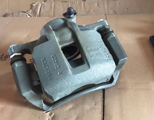 Conjunto de pinzas del freno delantero derecho Changan CS35 con cilindro del freno trasero Z0030F00