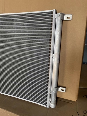 8105100XKQ00A Condensador de aire acondicionado para automóviles para la Gran Muralla Sistema HAVAL F7