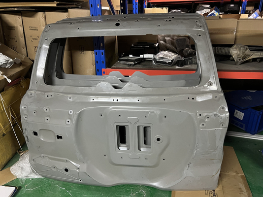 Puertas de tanque estándar Puerta trasera del capó y todas las piezas metálicas de chapa para automóviles de la Gran Muralla
