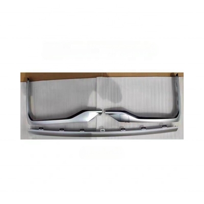 Changan 19-21 CS95 Partes decorativas del parachoques trasero Izquierda y derecha Franja brillante con lámpara de niebla electroplataje