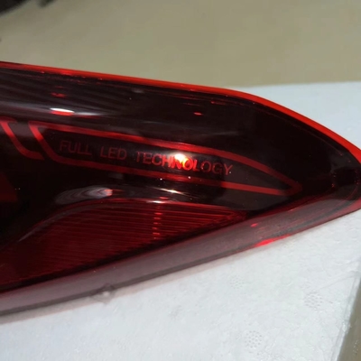 Changan CS95 Luz de cola trasera S05831A 12V Envío por vía marítima DHL FedEx o EMS