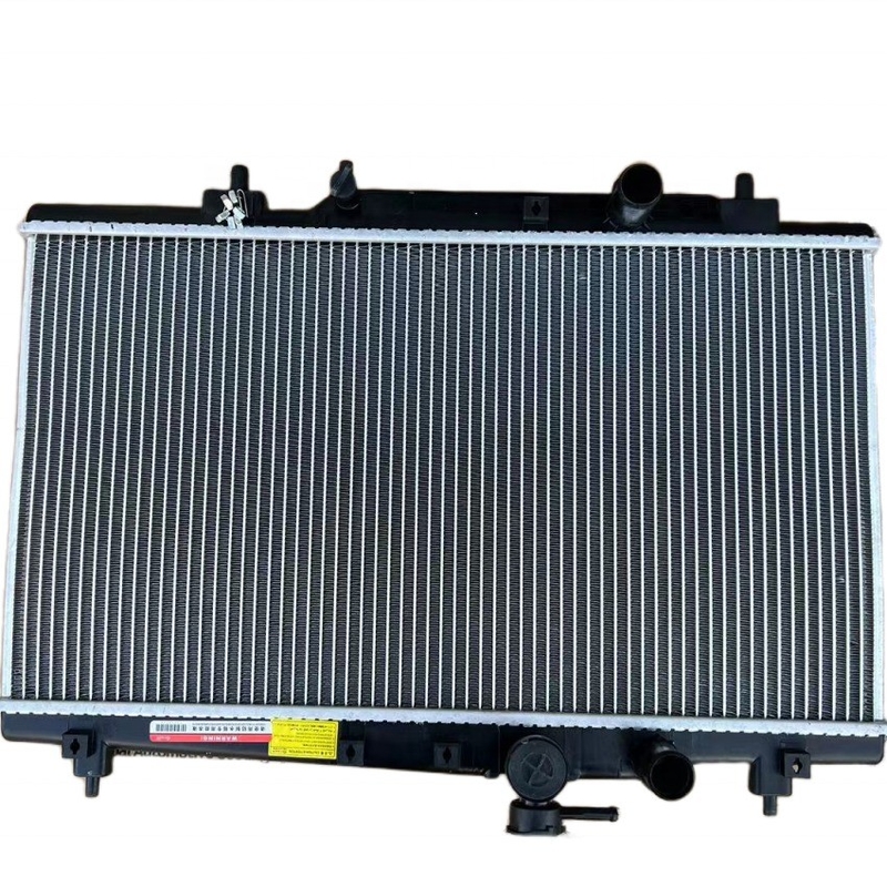 Radiador para automóviles Geely Radiador de aluminio de diamante para 2015 y año de eficiencia 2015
