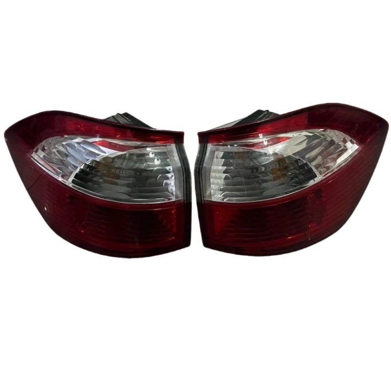 Lámparas traseras LED de plástico para BYD S6 Soluciones de iluminación exterior e interior de color rojo blanco
